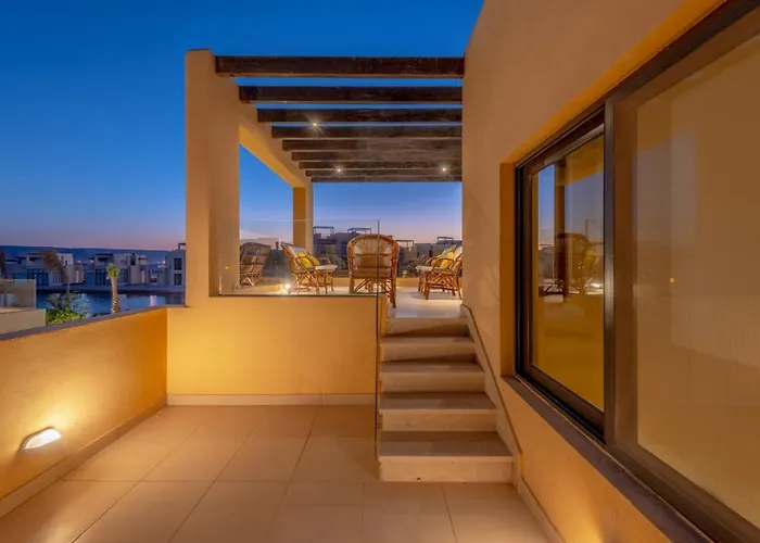 La Casa De Playa Tawila On Island 4Br Private With Heated Pool
